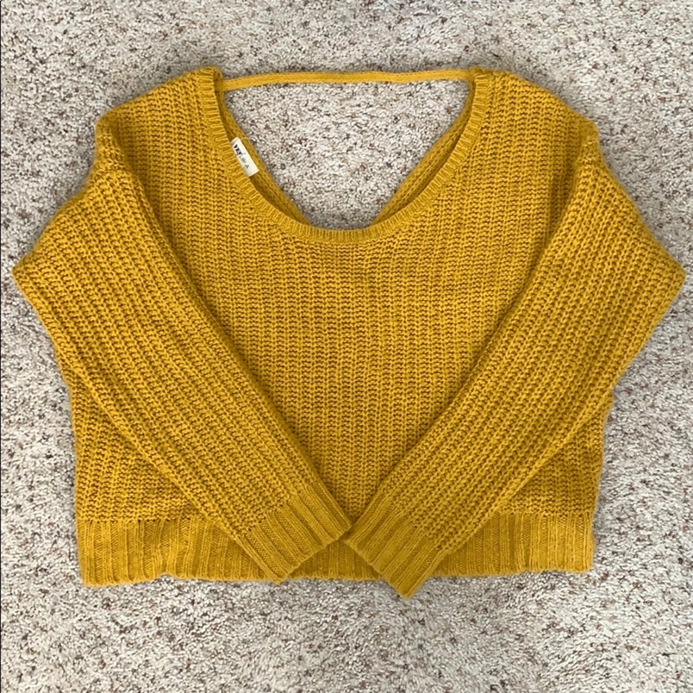 Crop sweater